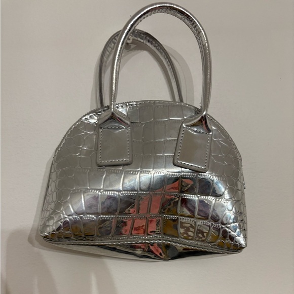 Mini silver cute purse - Picture 2 of 3